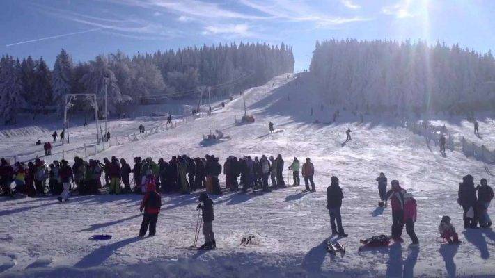 التزلج على الجليد - السياحة في التشيك في الشتاء