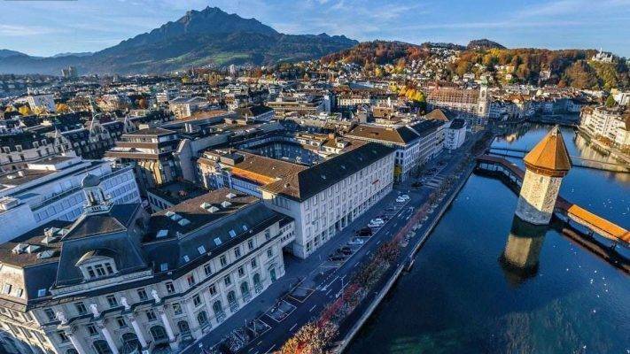 لوسيرن - السياحة في سويسرا في شهر يوليو