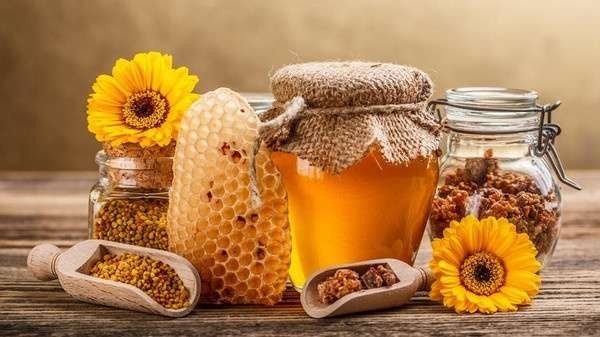 فوائد القرفة مع العسل
