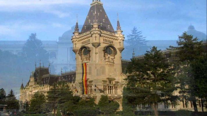 كلية الهندسة الحيوية الطبية