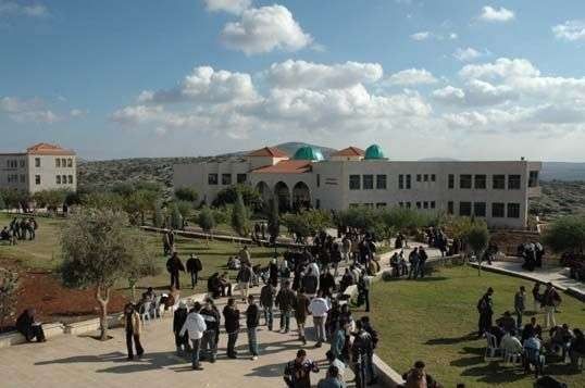 الجامعات في فلسطين