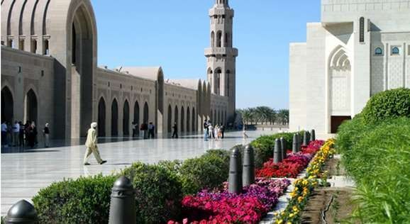 الجامعات في دولة سلطنة عمان 