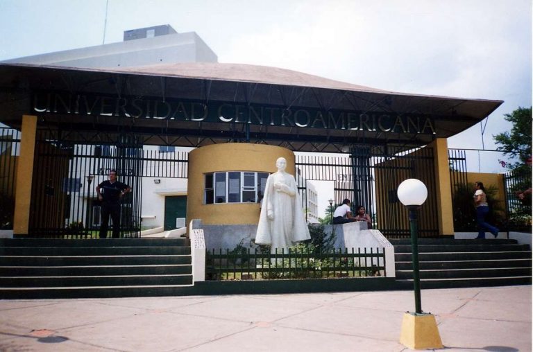 جامعة أمريكا الوسطى- ماناغوا (UCA)