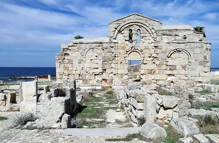 السياحة في قبرص شهر مارس