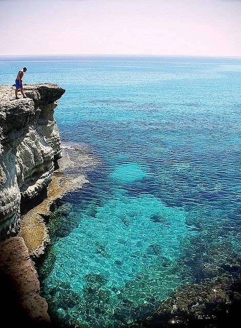 السياحة في قبرص شهر اغسطس