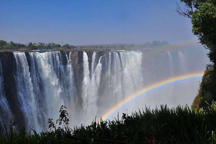 بماذا تشتهر دولة زامبيا 