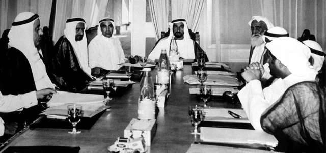 المفاوضات التي شكّلت الإمارات