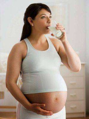 أضرار حليب الصويا في فترة الحمل