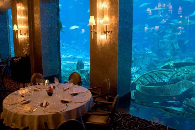 مطعم في دبي تحت الماء