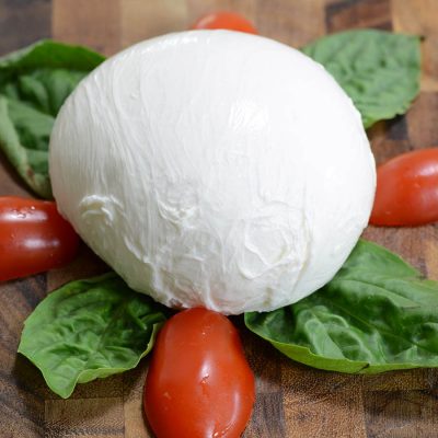 جبن موزاريلا Mozzarella