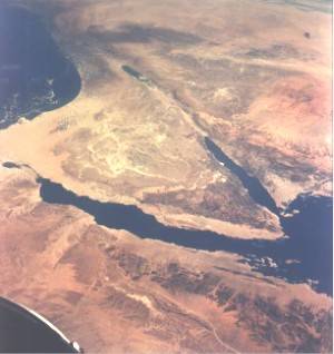 موضوع تعبير عن أرض سيناء بالعناصر كامل 