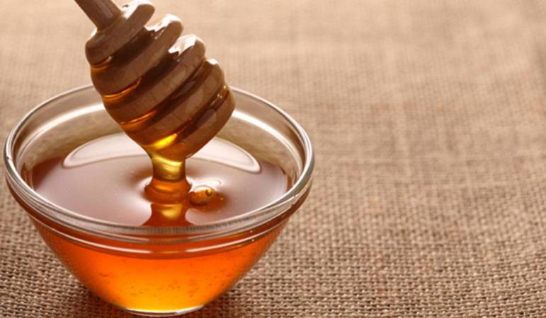 العسل في المنام وتفسير رؤية عسل النحل