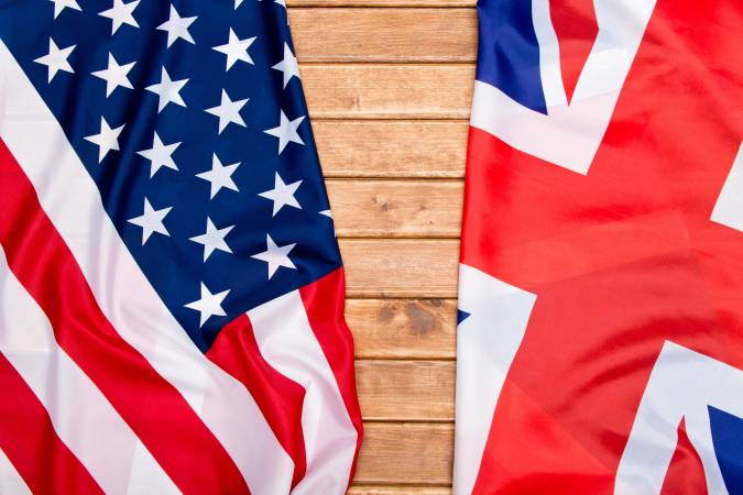 الاختلاف بين اللغه البريطانية والامريكية