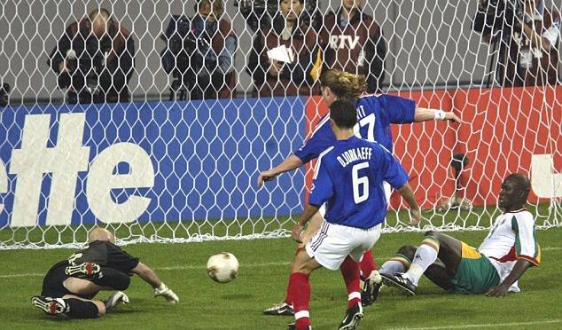 فرنسا في كاس العالم 2002