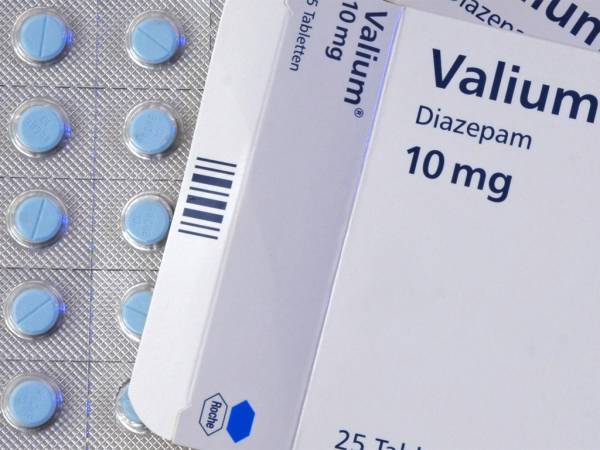 فاليوم Valium أقراص لعلاج القلق والهلع النفسي
