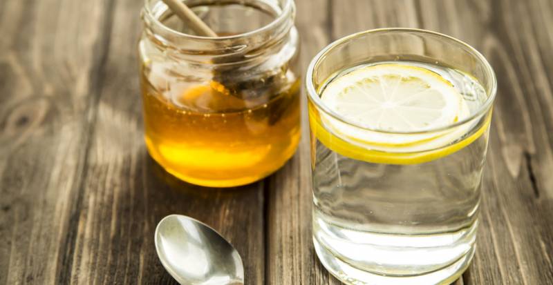 أهم-8-فوائد-لشرب-العسل-مع-الماء