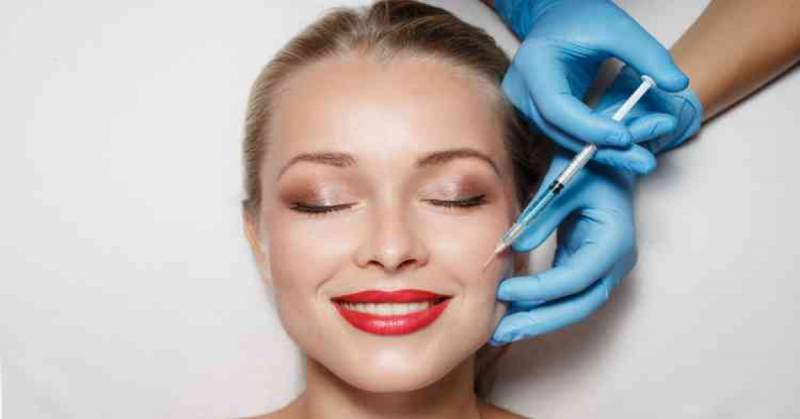 علاج مسامات الوجه طبيا