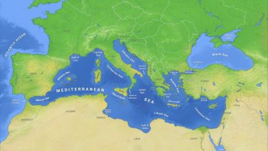 أين يقع البحر الأبيض المتوسط1