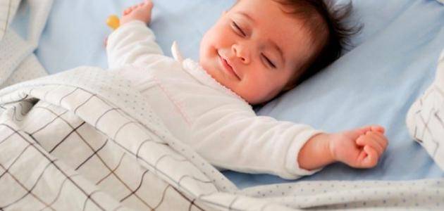 تنظيم نوم الرضيع بعمر شهرين1