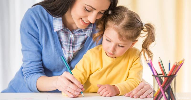 الطريقة الصحيحة لتعليم الكتابة لطفل بعمر 4 سنوات